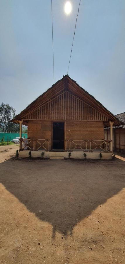 Hotel Lazy Panda Hampi Exterior foto