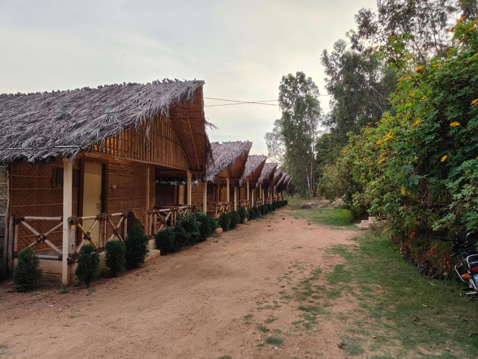 Hotel Lazy Panda Hampi Zimmer foto